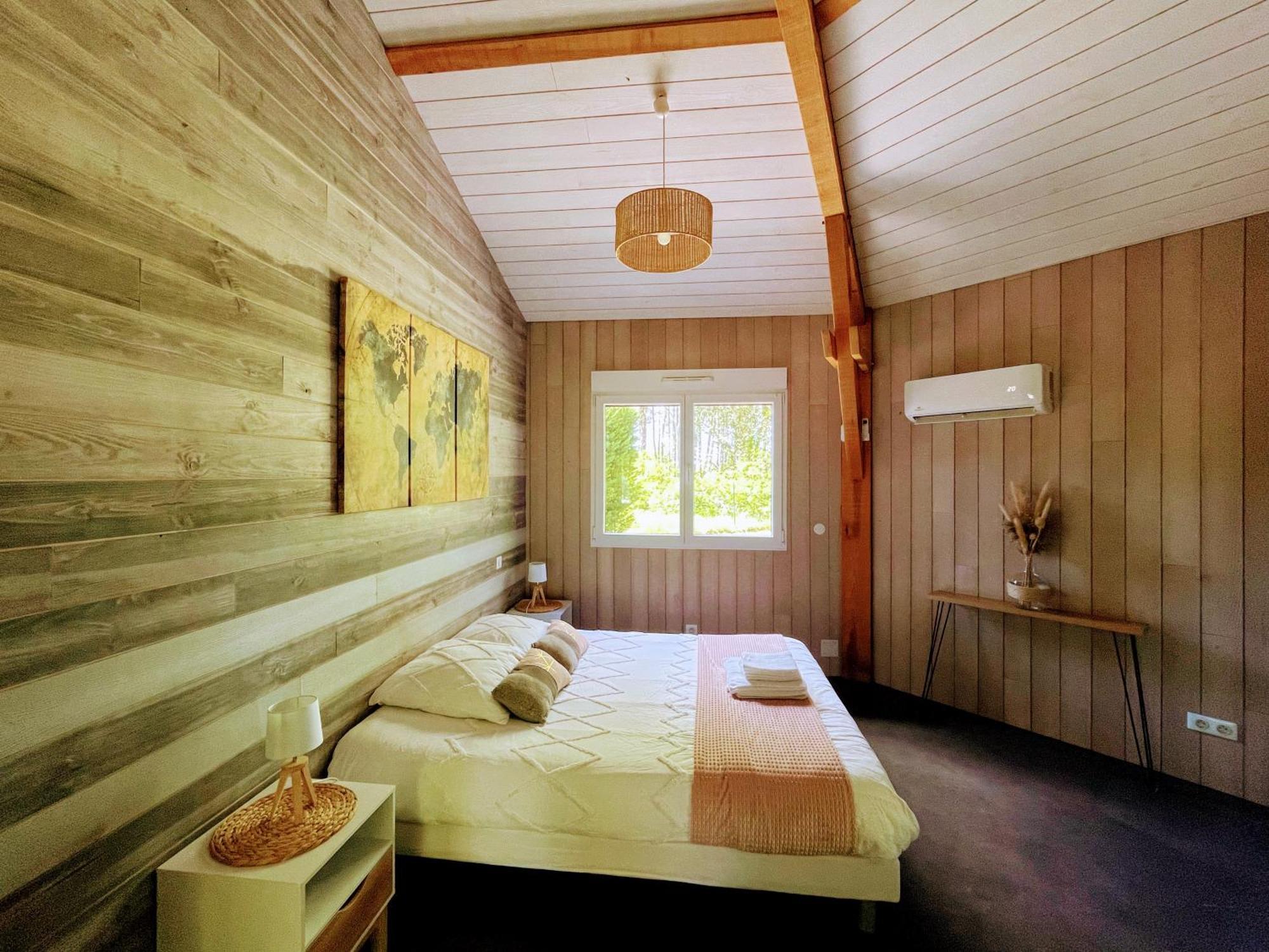 L Estanguet Maison Octogonale En Foret Rion-Des-Landes 외부 사진