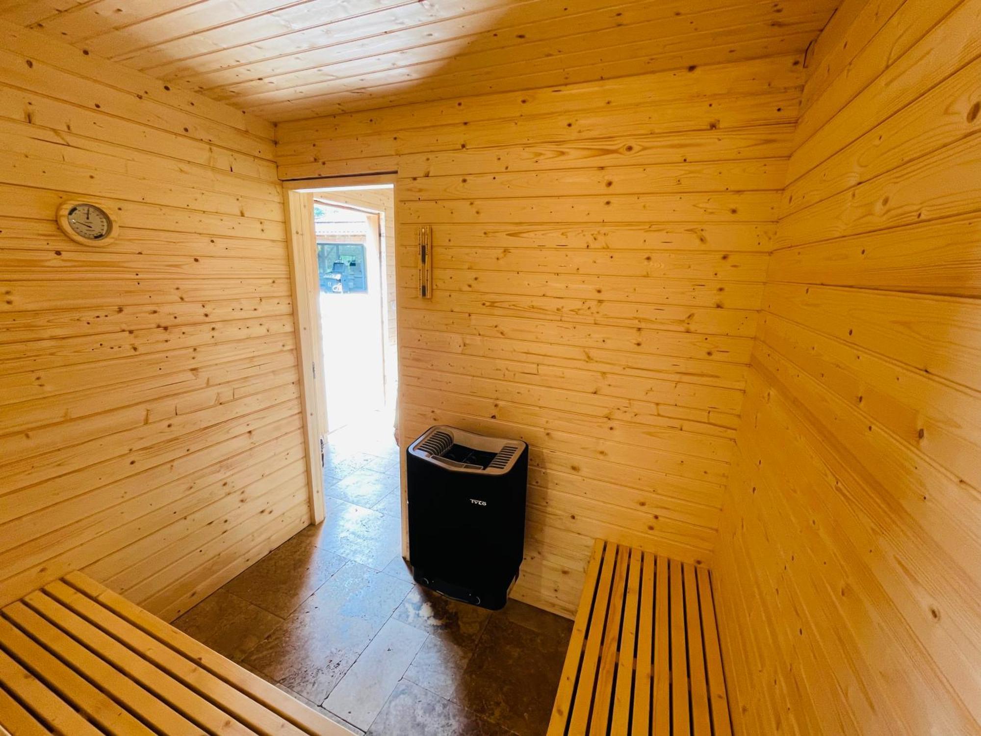 L Estanguet Maison Octogonale En Foret Rion-Des-Landes 외부 사진